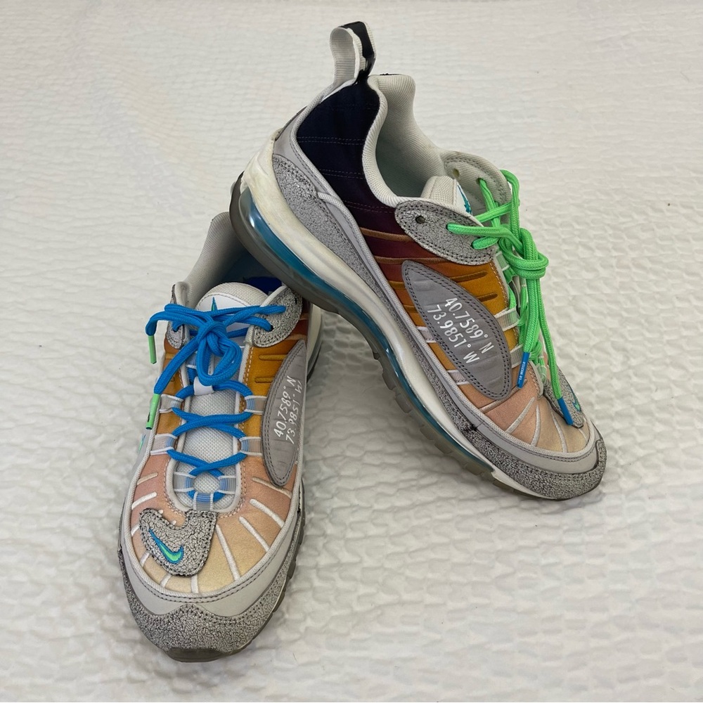 Nike Air Max 98 On Air size 8.5 shoes